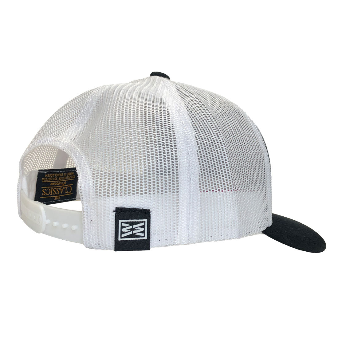 RANGE CURVED BILL TRUCKER HAT IN BLACK WHITE