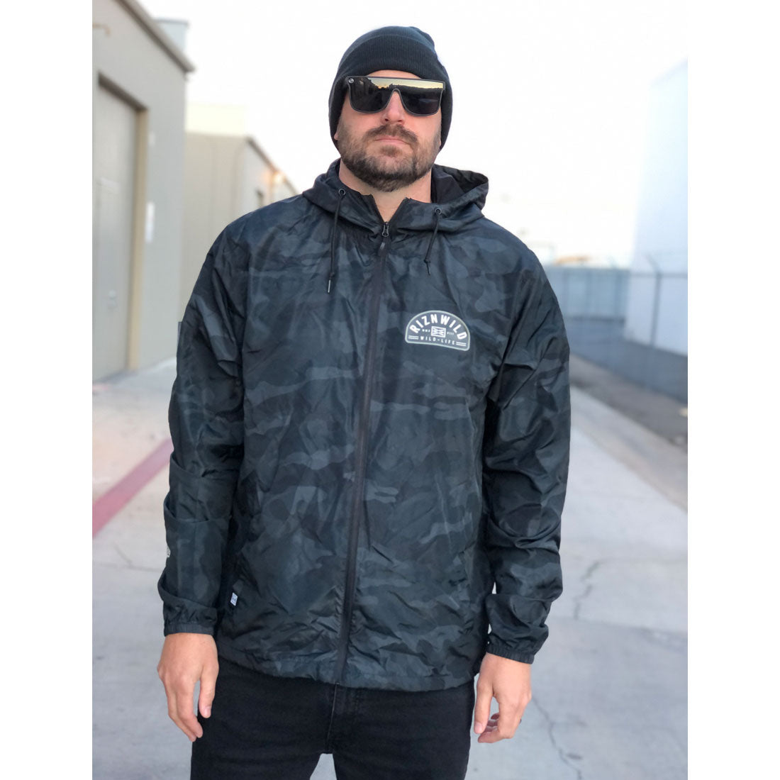 Vault mens RIZNWILD windbreaker jacket color black camo