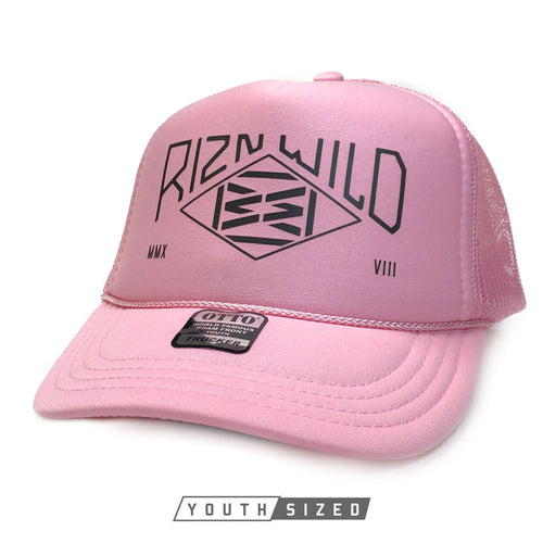 RANGE YOUTH CURVED BILL TRUCKER HAT IN PINK