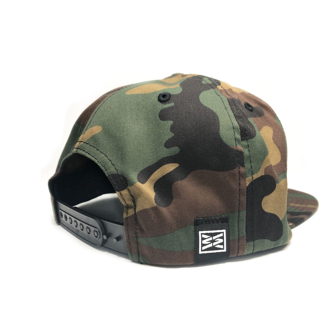 RIZNWILD | camo hat woven label sewn on back of cap