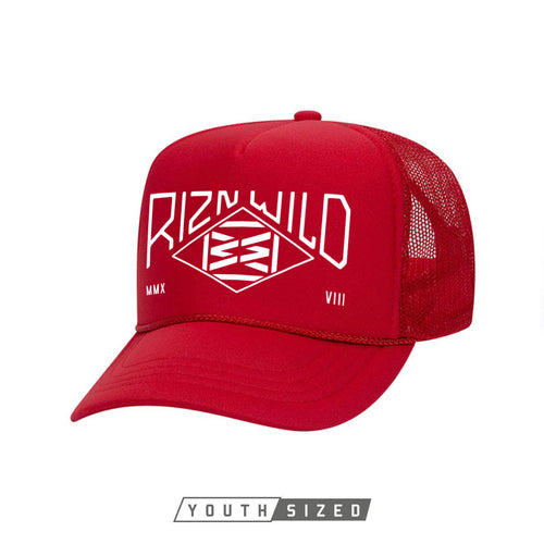 EMPIRE YOUTH CURVED BILL TRUCKER HAT IN RED