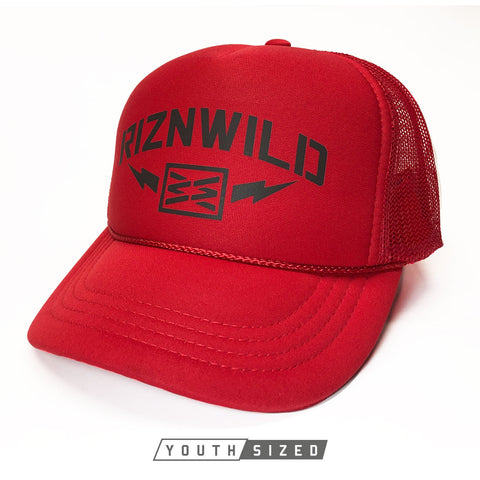 PARALLEL FLAT BILL TRUCKER HAT IN RED/BLACK